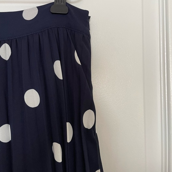 Forever 21 Navy Polka Dot Pleated Midi Skirt - Picture 4 of 9